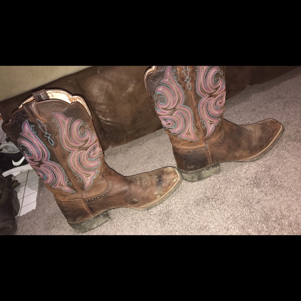 Justin cowboy boots